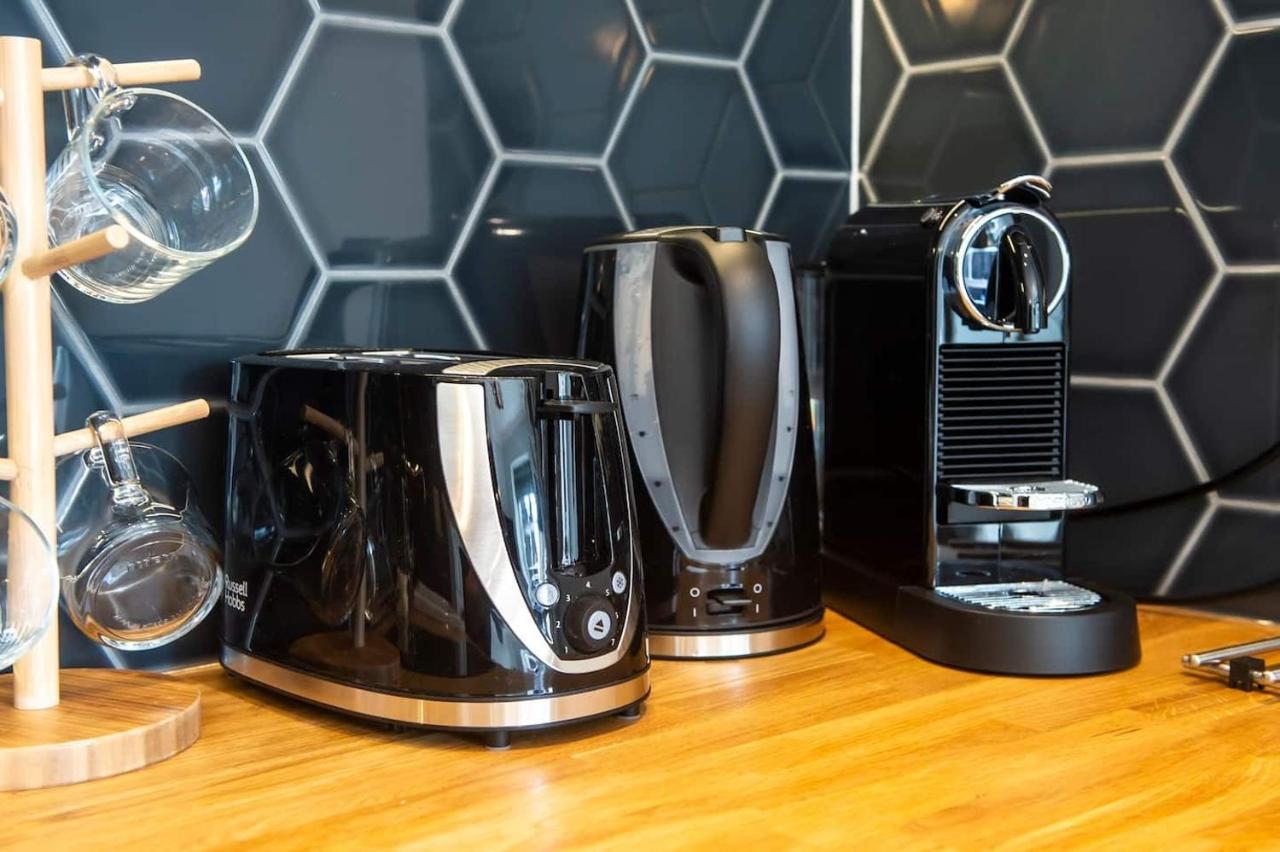 Upper Bow - Luxurious, Modern 1Br Apartment Near Castle Edynburg Zewnętrze zdjęcie