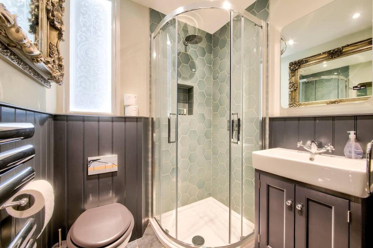 Upper Bow - Luxurious, Modern 1Br Apartment Near Castle Edynburg Zewnętrze zdjęcie